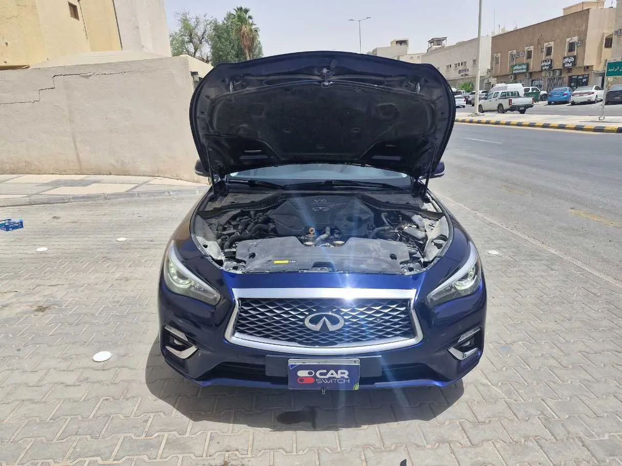Car image 24