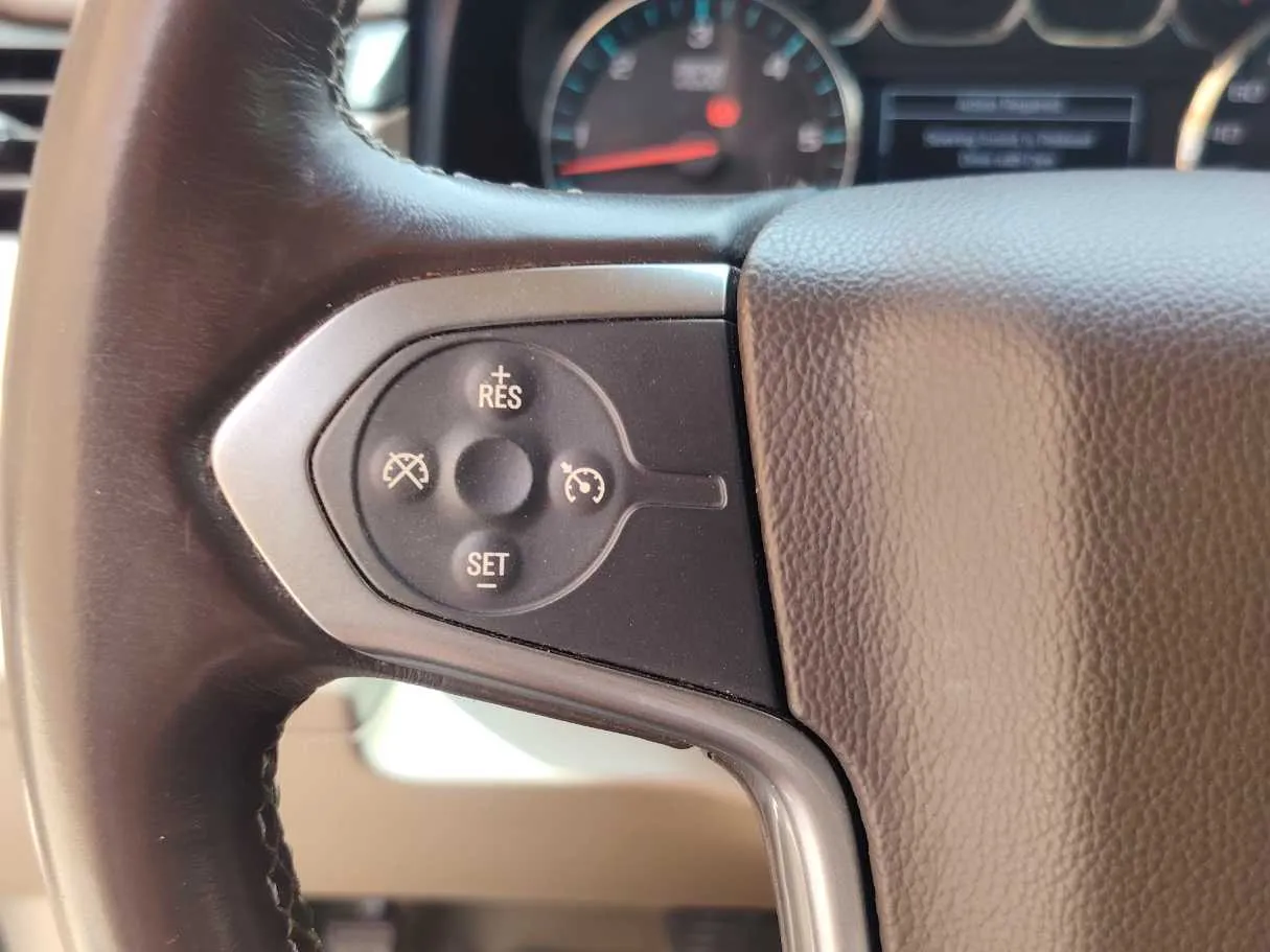 Car image 33