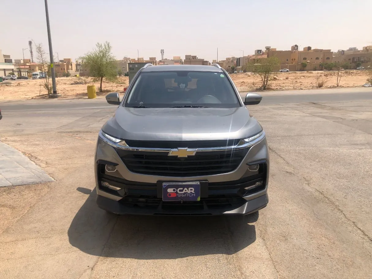 Car image 2