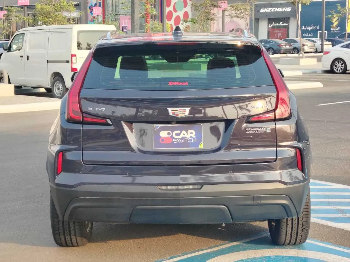Car image 6