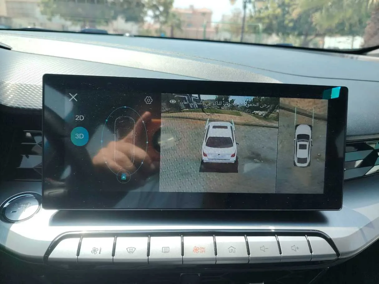 Car image 40