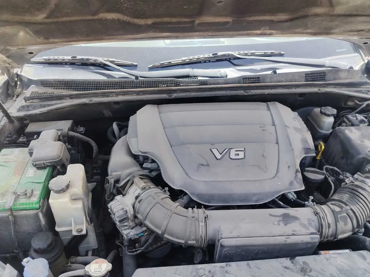 Car image 36
