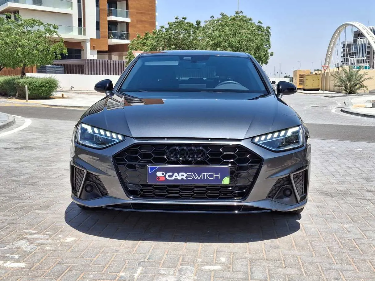 Car image 2