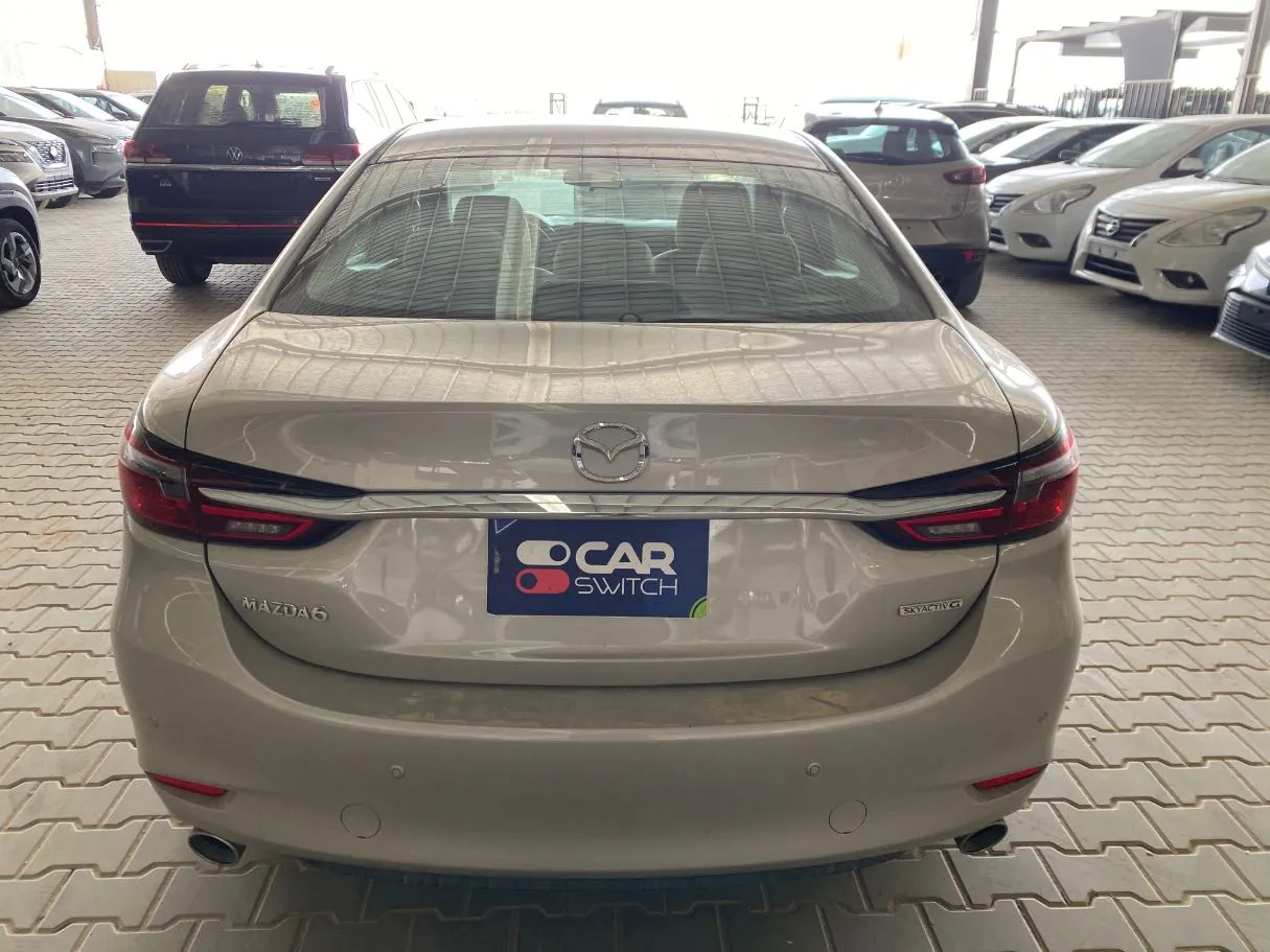 Car image 6