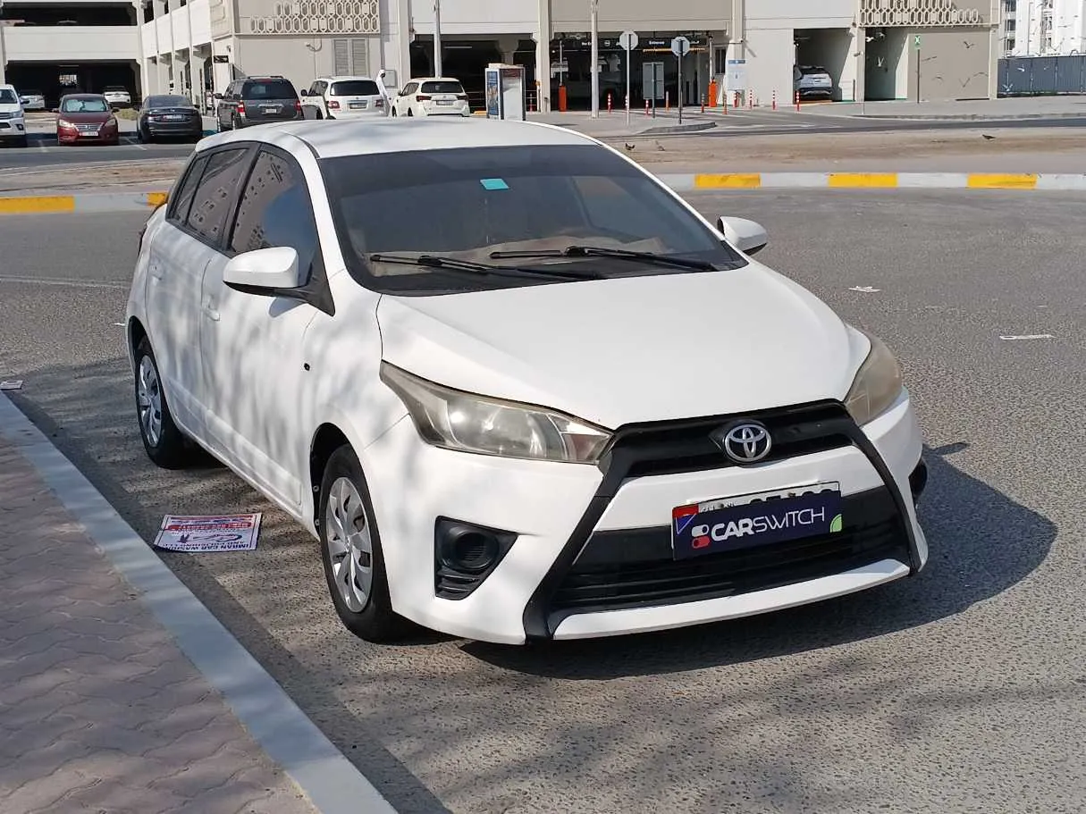 Car image 3