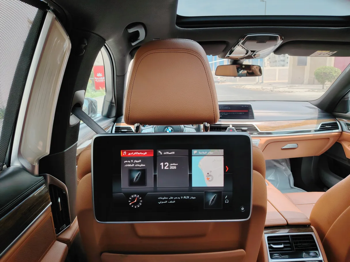 Car image 33
