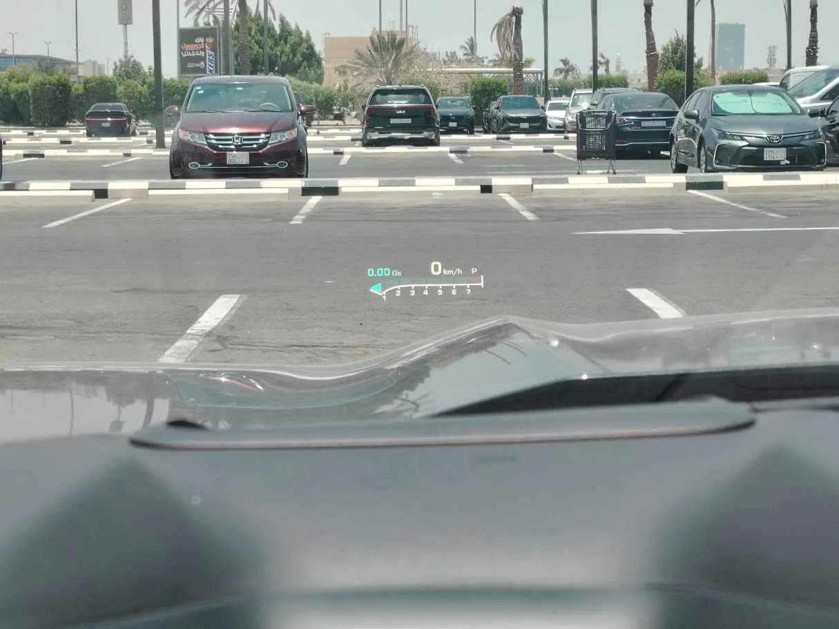 Car image 26