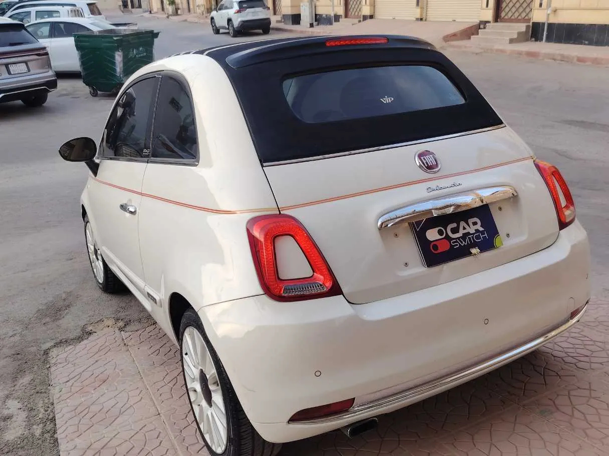 Car image 7