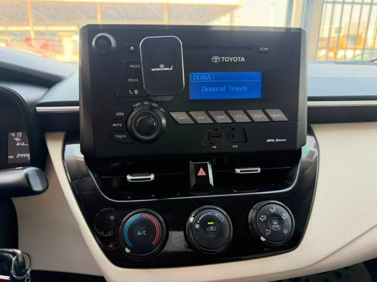 Car image 20