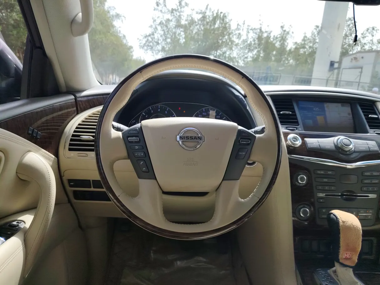 Car image 23