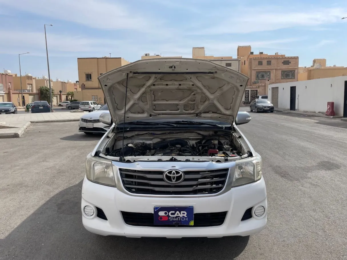 Car image 21