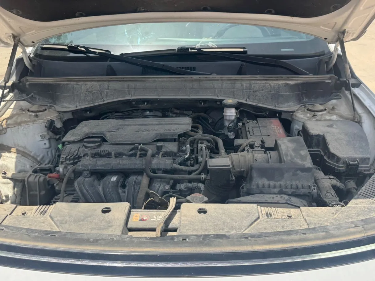 Car image 21