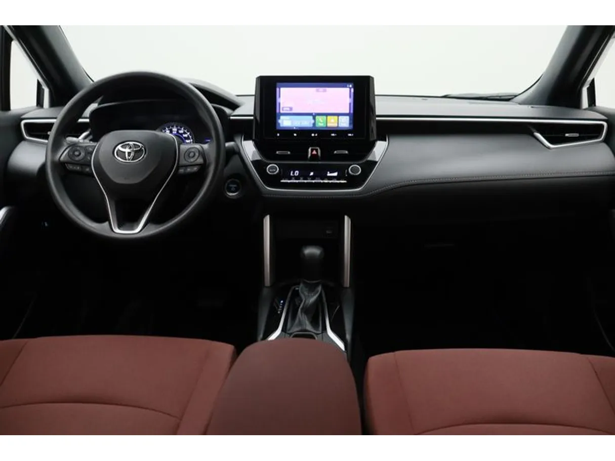 Car image 14