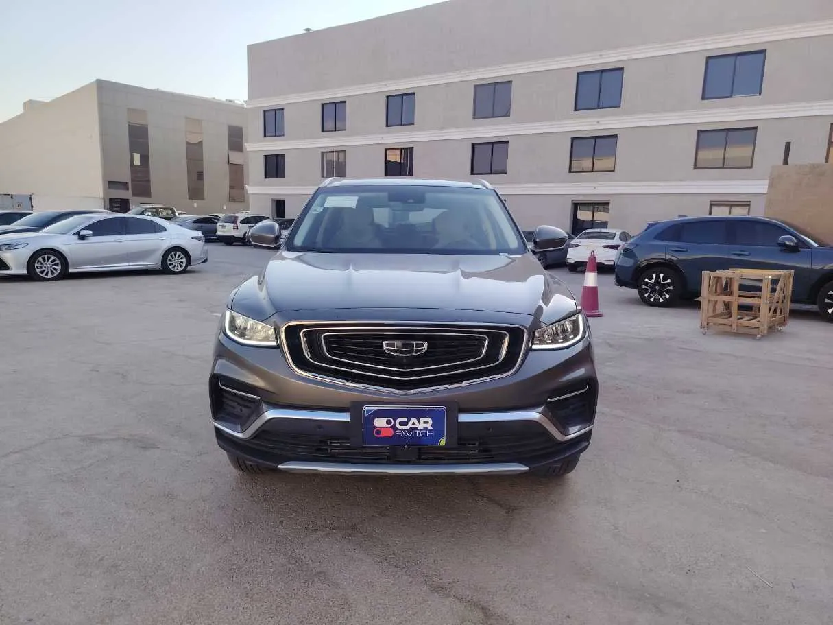 Car image 2