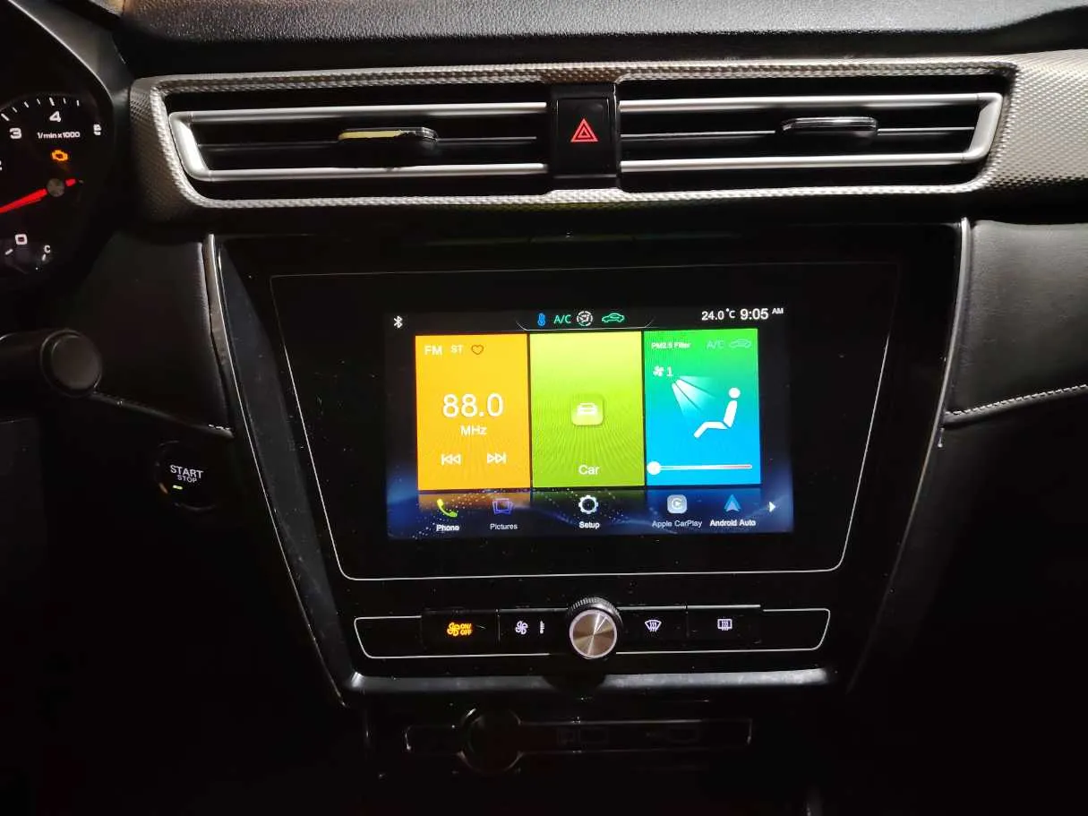 Car image 18