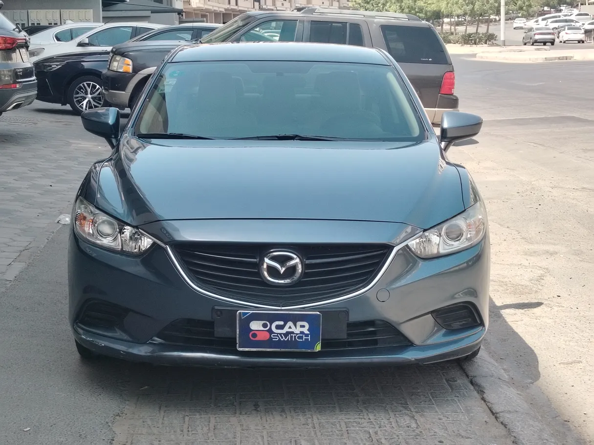 Car image 2