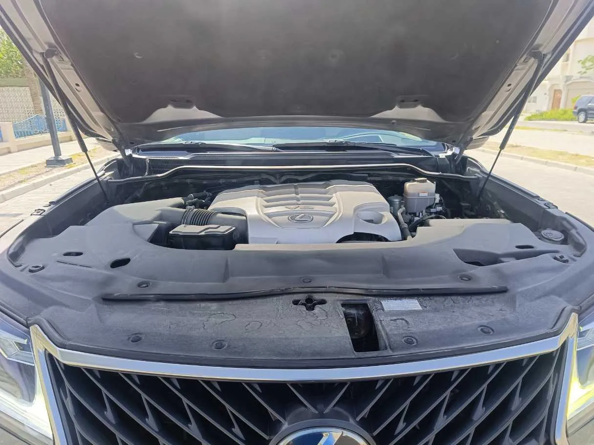 Car image 47
