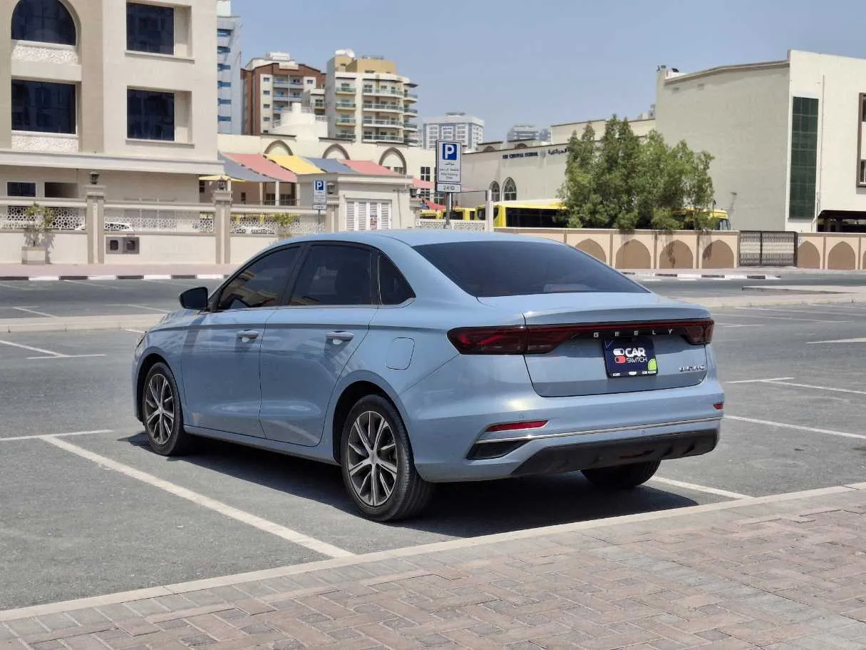 Car image 7