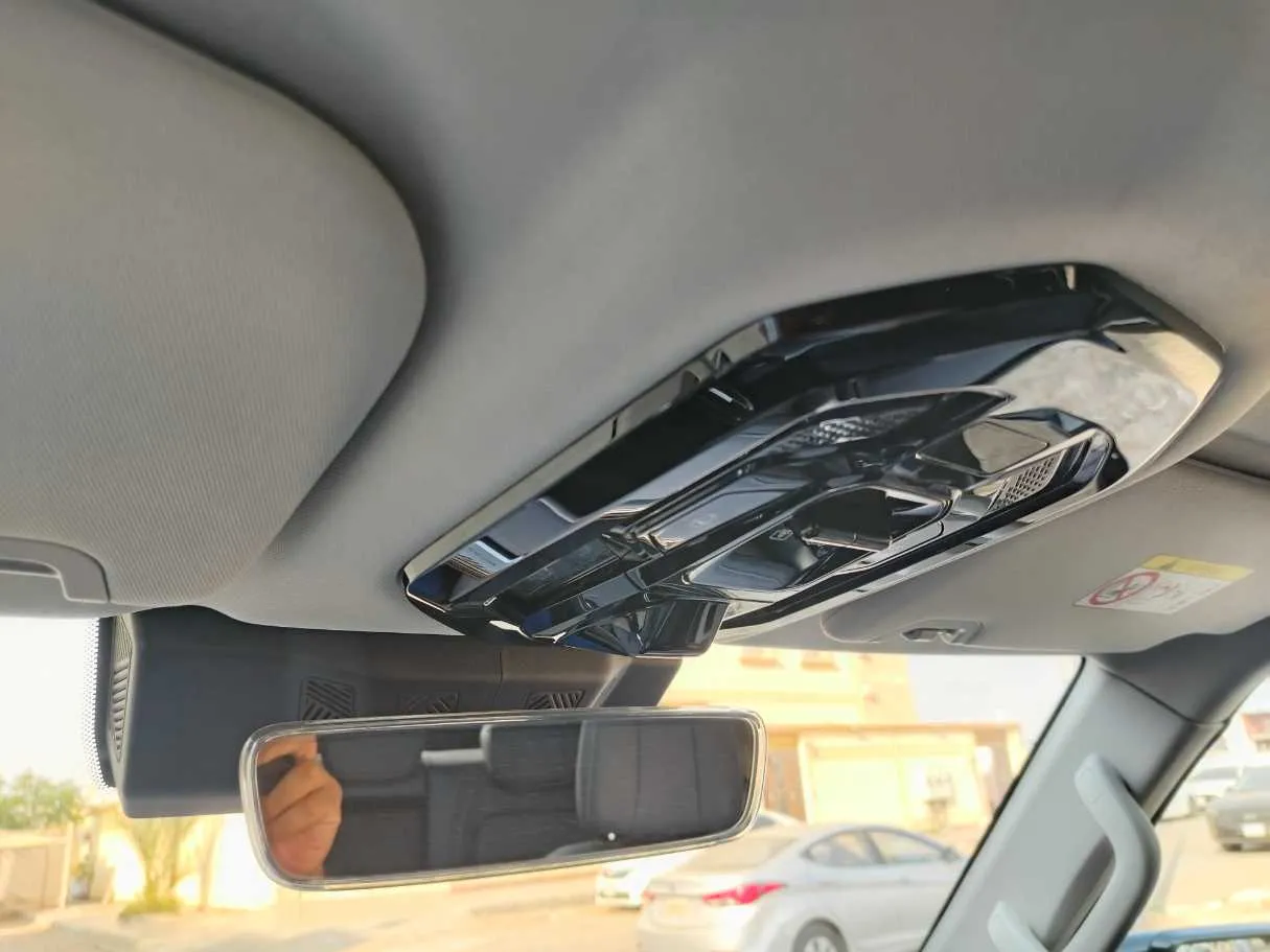 Car image 41