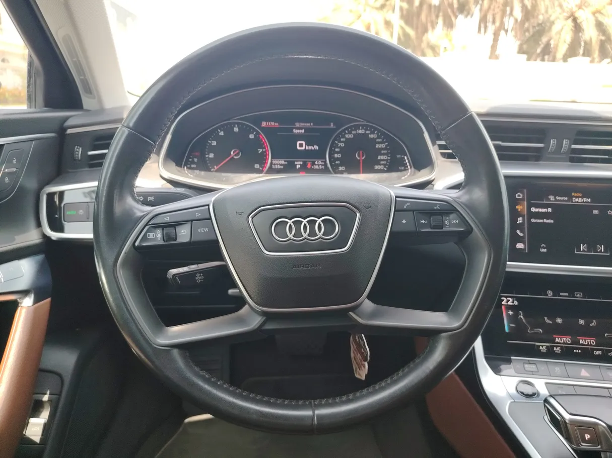 Car image 23