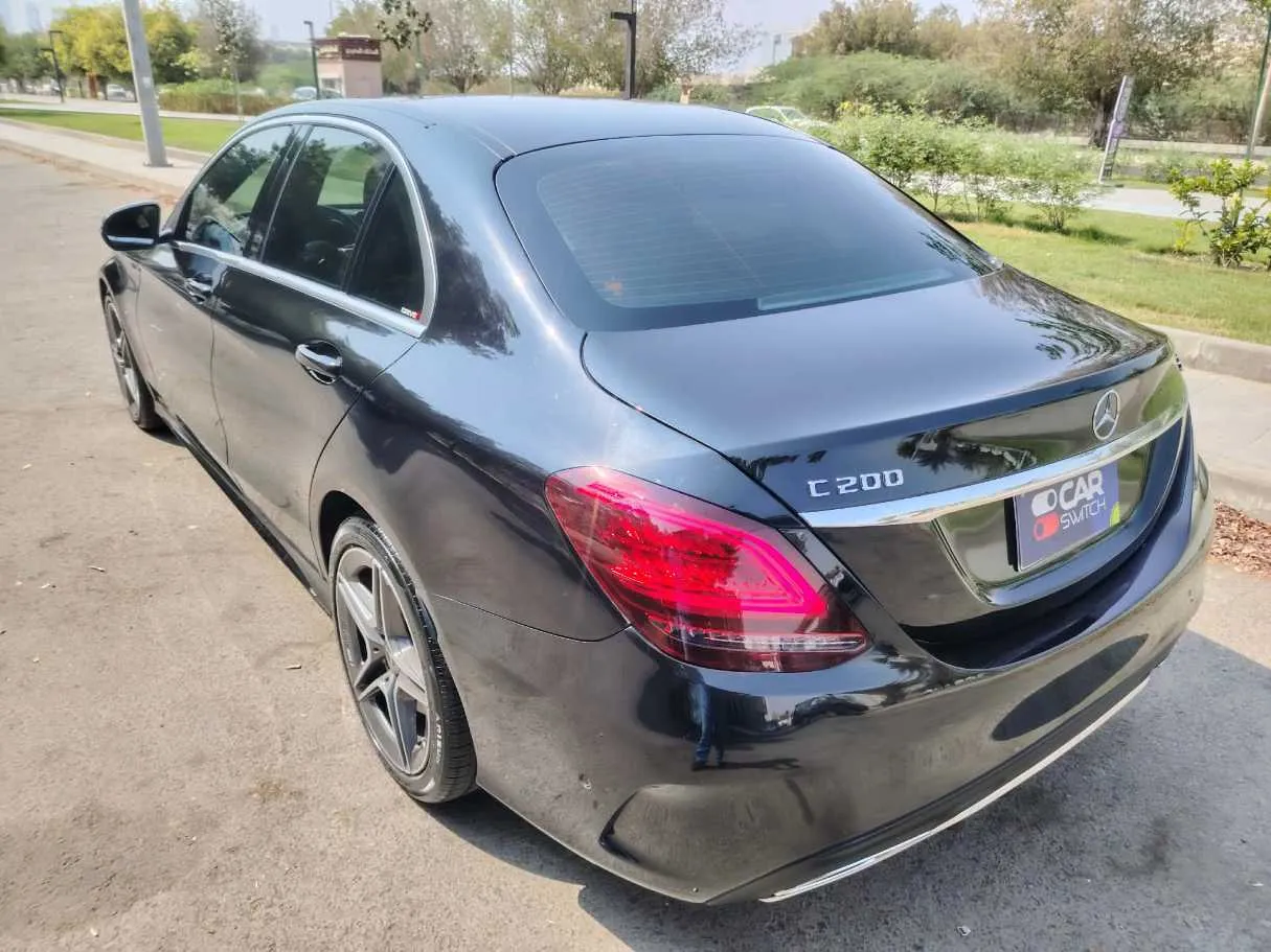 Car image 7