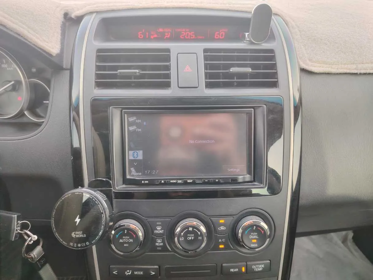 Car image 20
