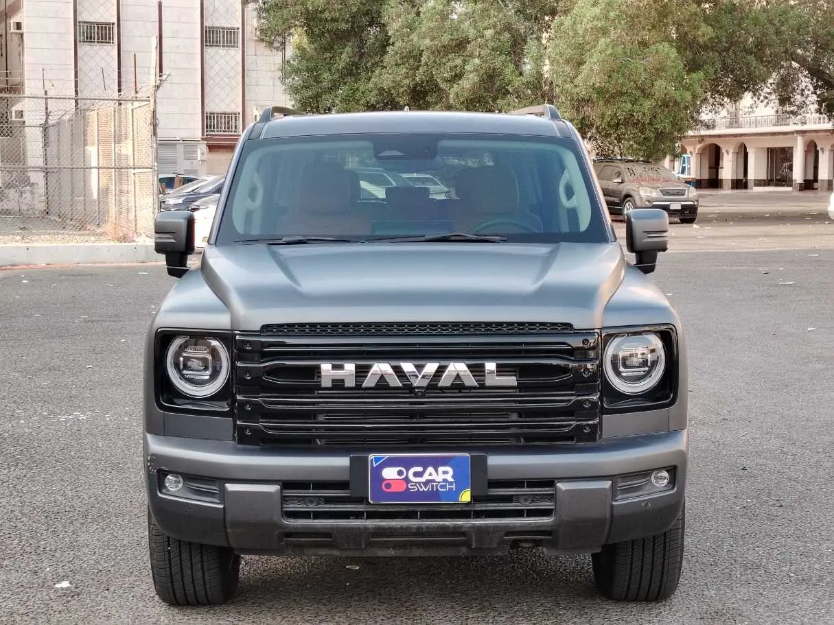 Car image 2