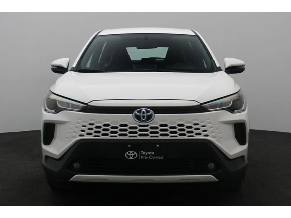 Car image 11
