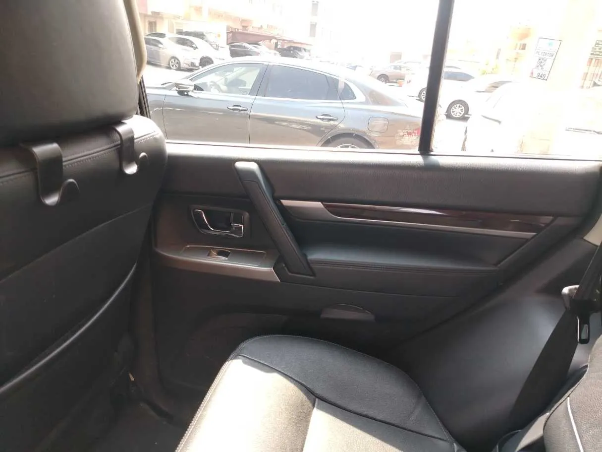 Car image 34