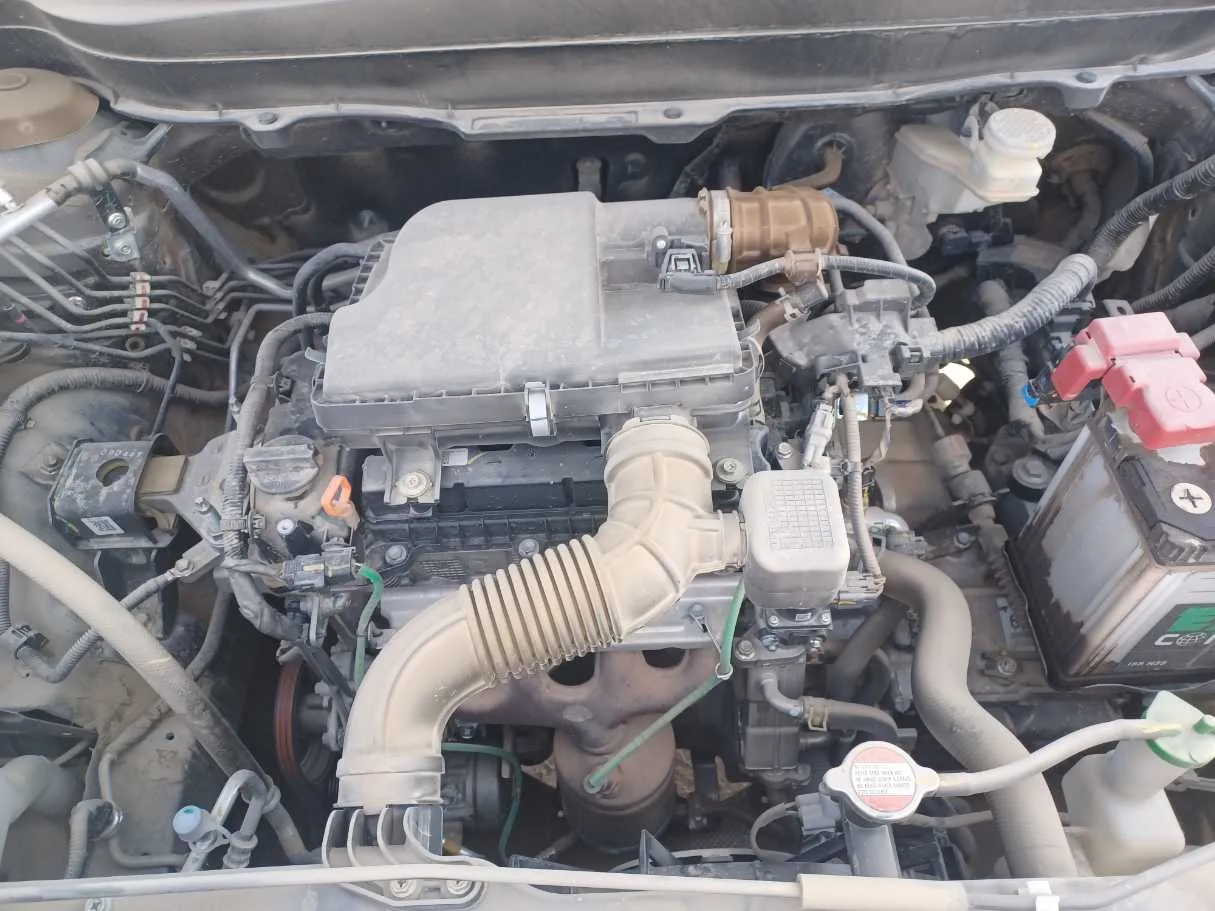 Car image 23