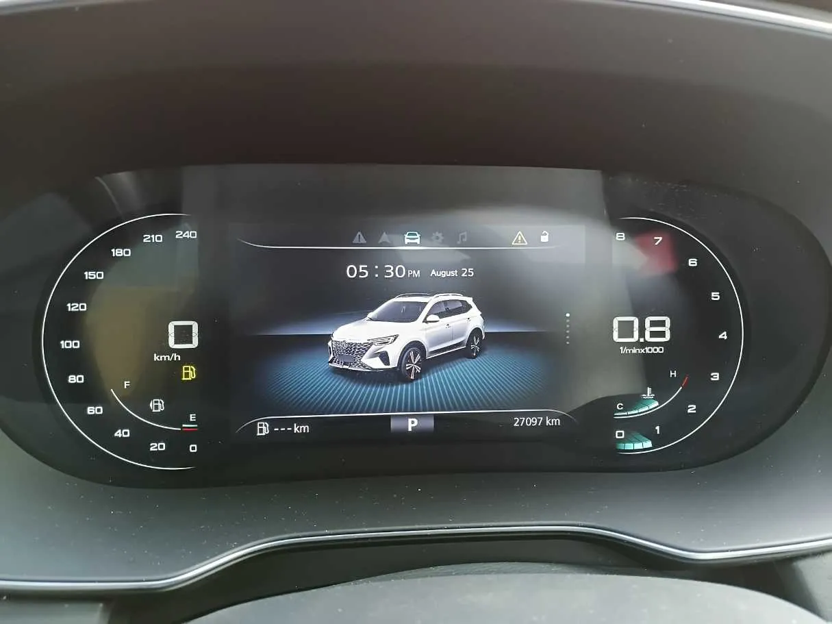 Car image 18