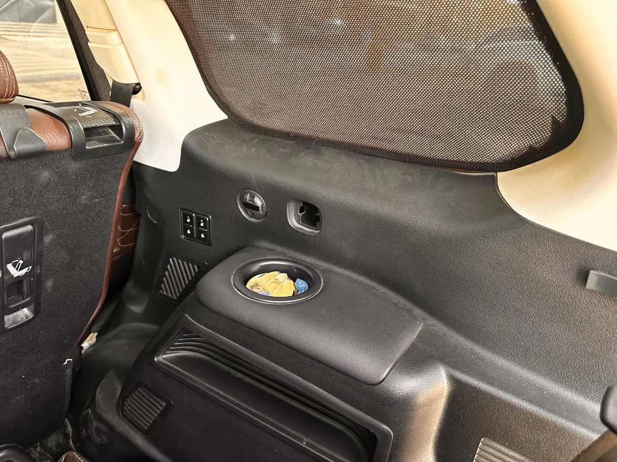 Car image 29