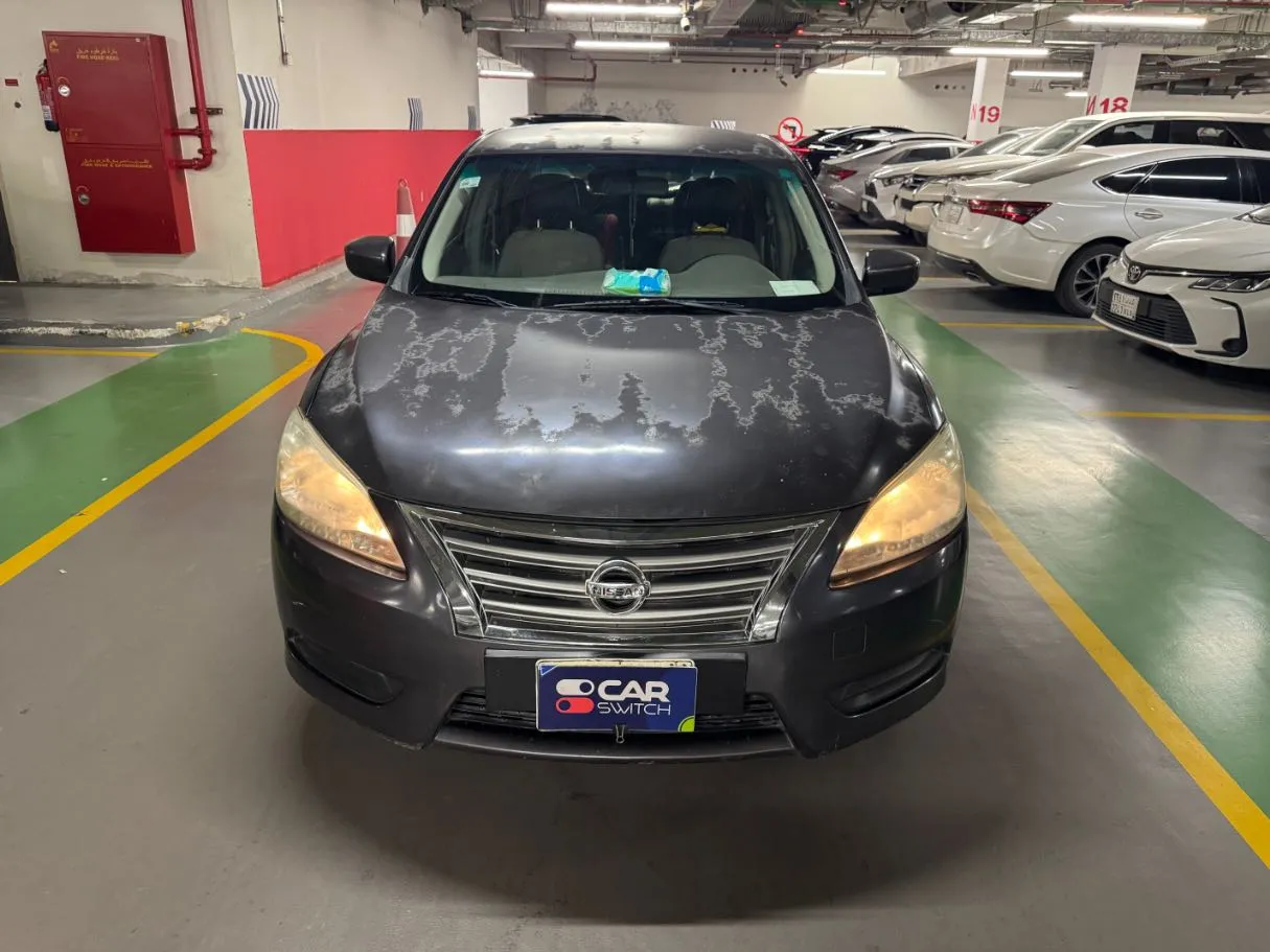 Car image 2