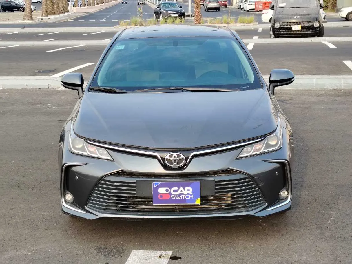 Car image 2