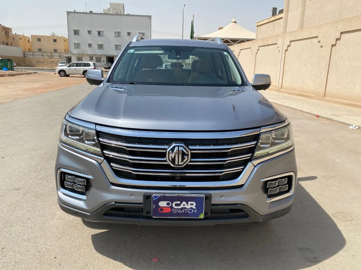 Car image 2