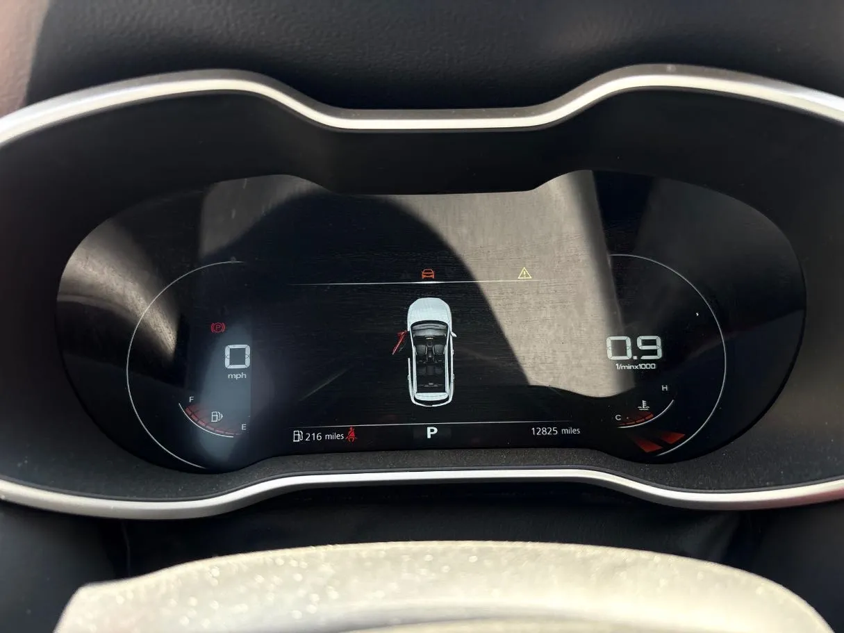 Car image 23
