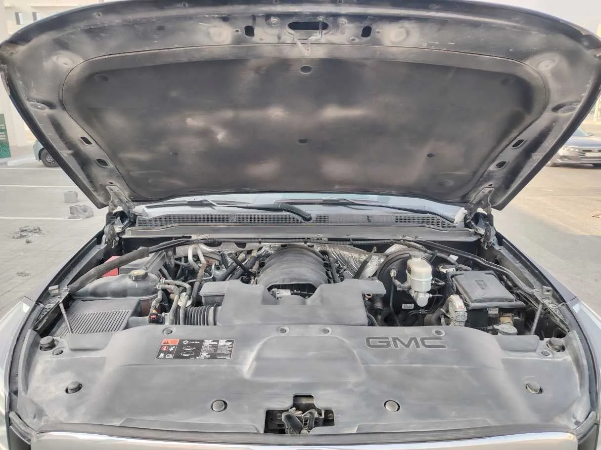 Car image 32