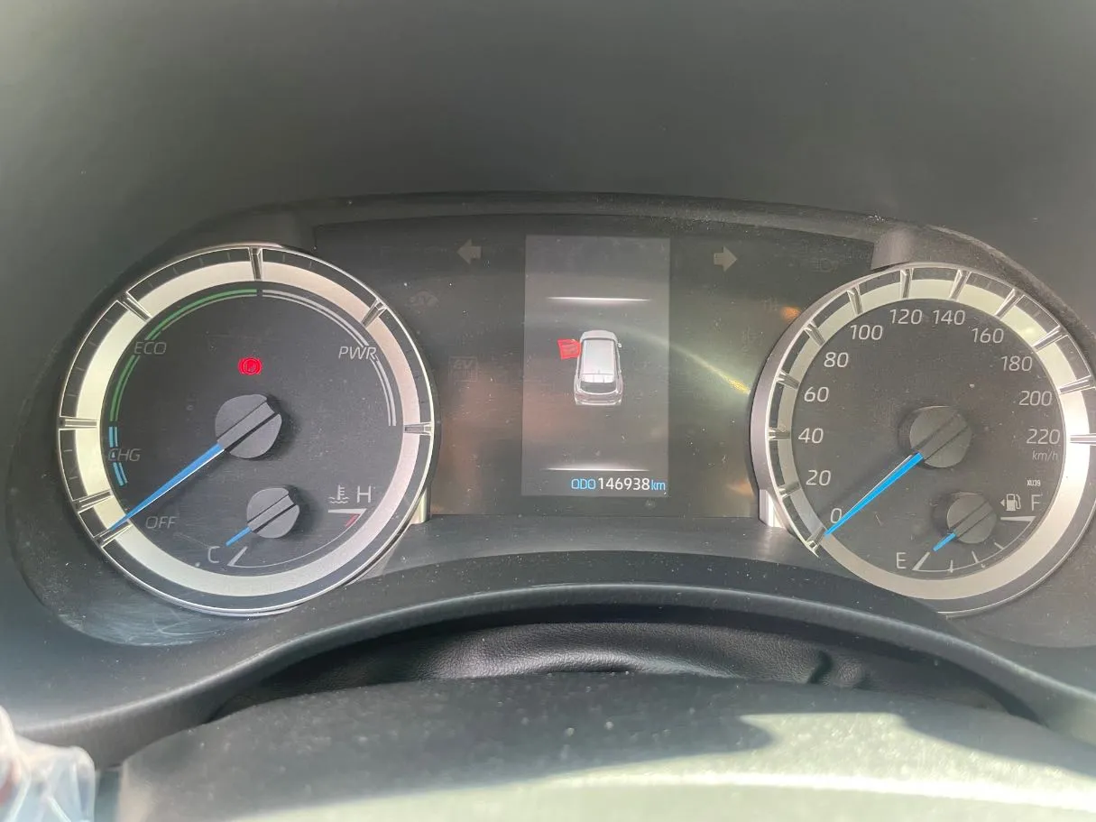 Car image 21