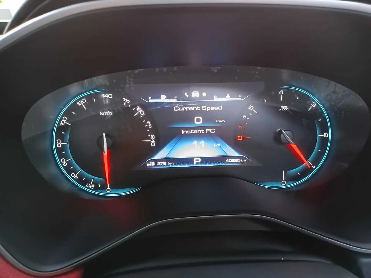 Car image 18