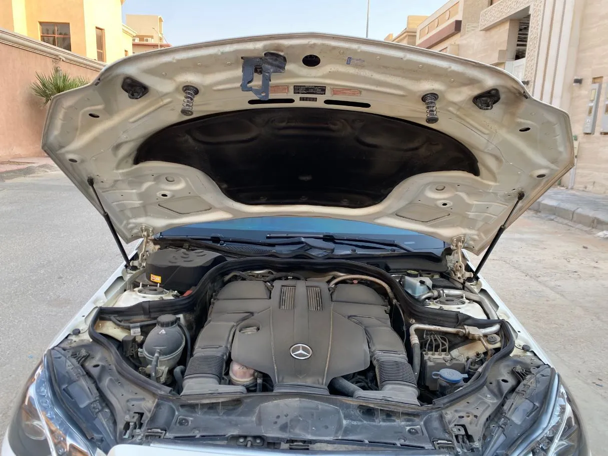 Car image 27