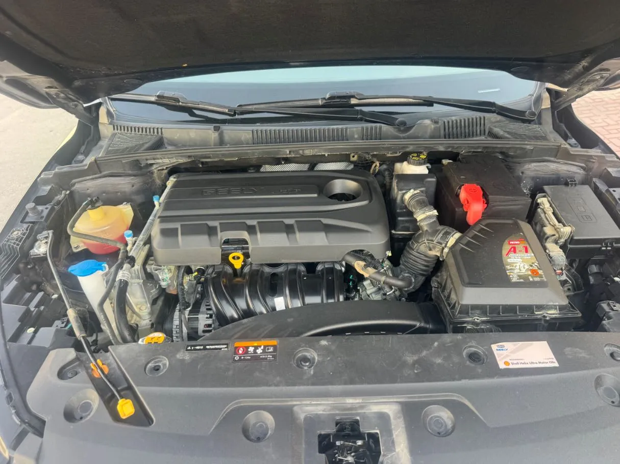 Car image 21