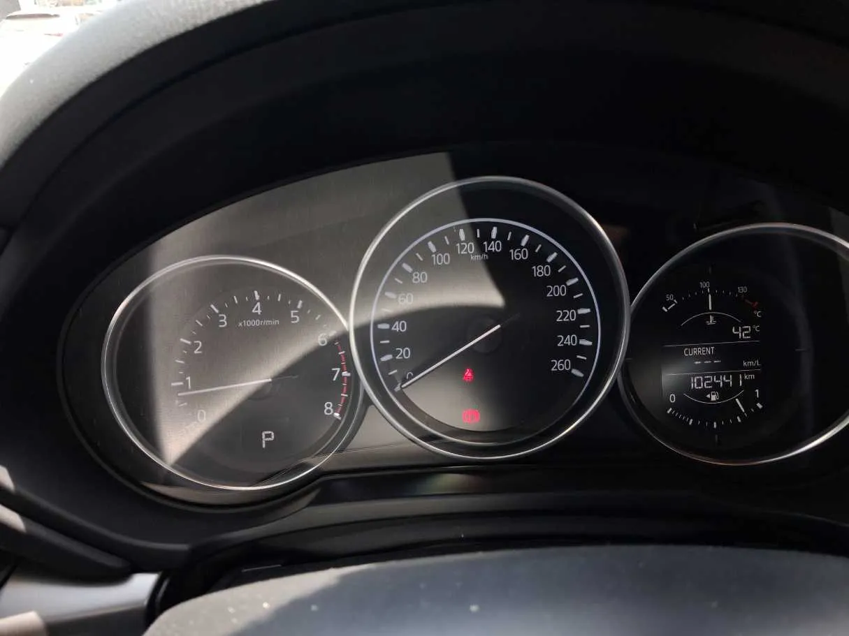 Car image 18