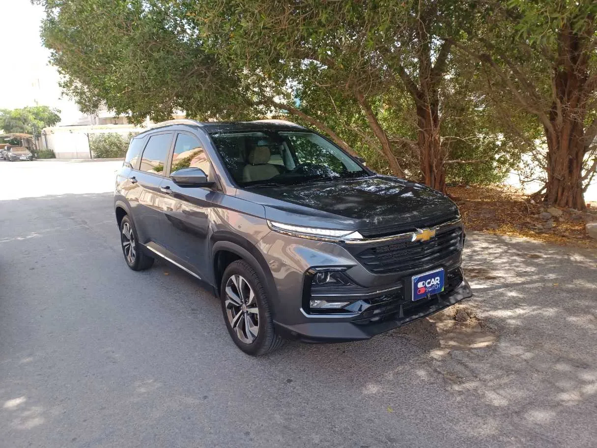 Car image 3