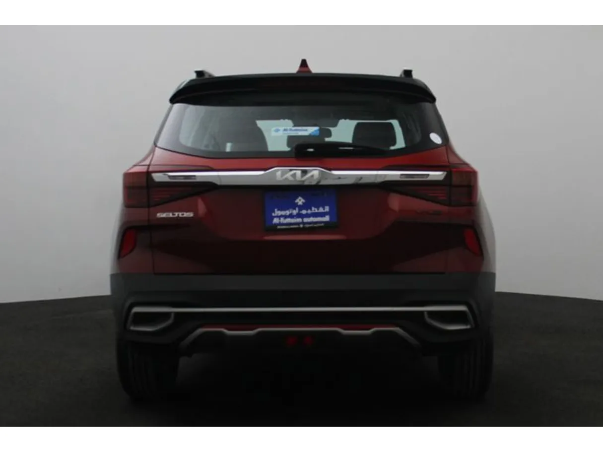 Car image 12