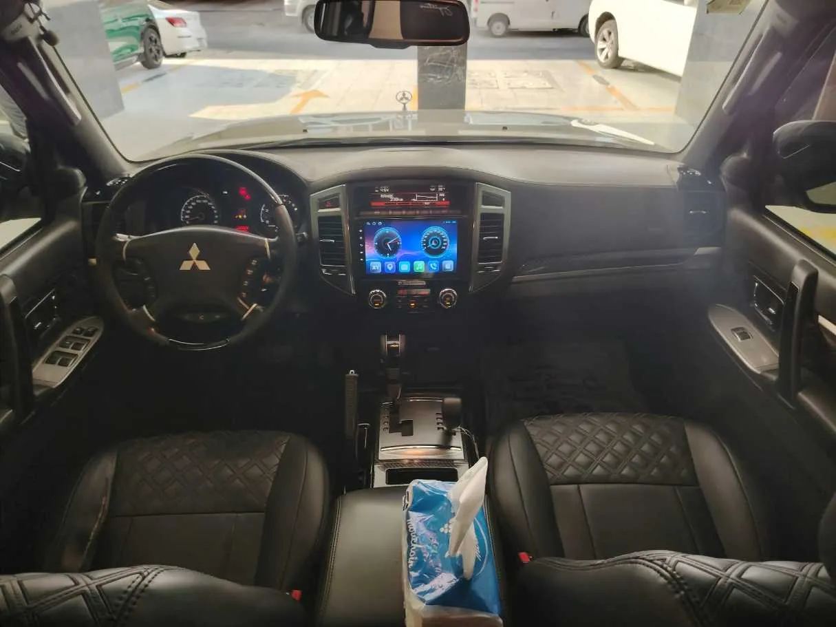 Car image 22