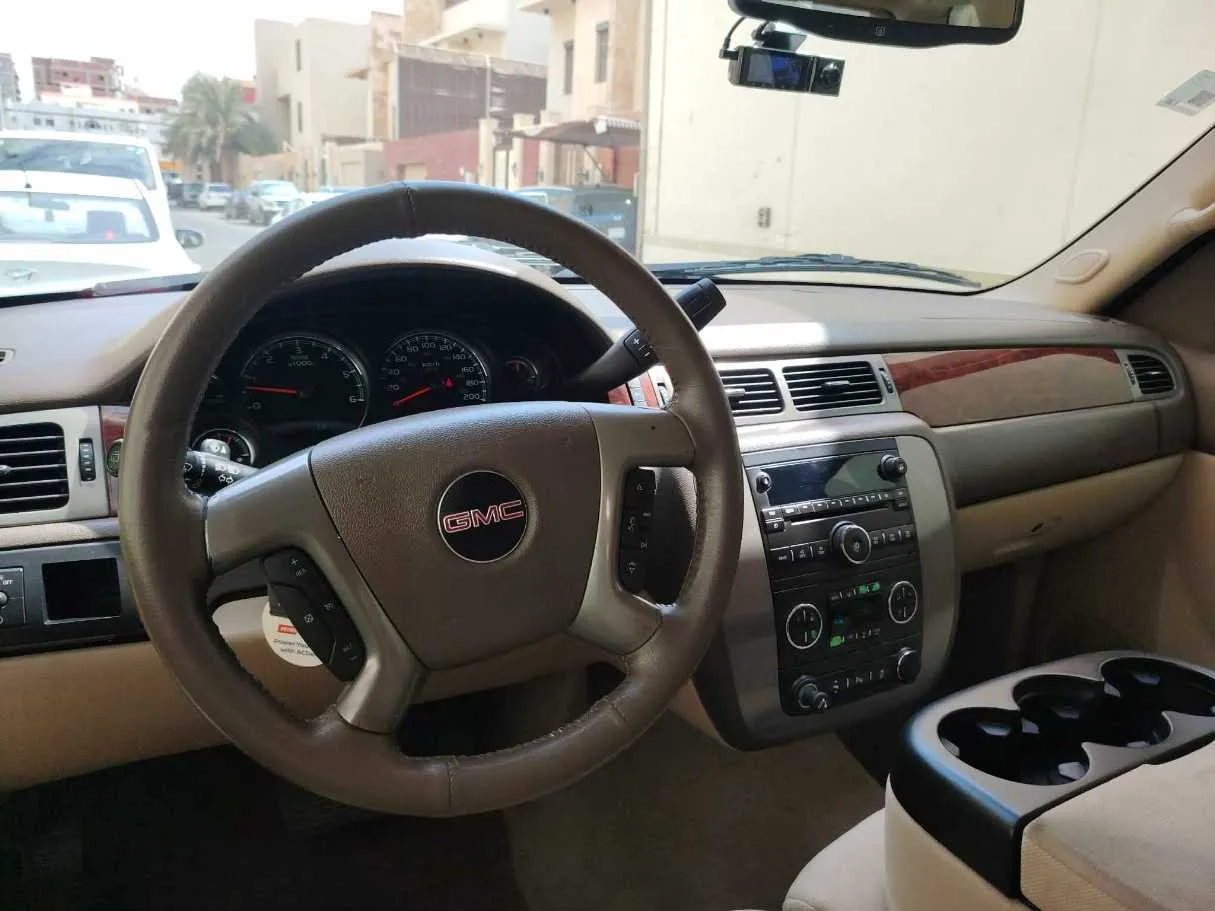 Car image 31