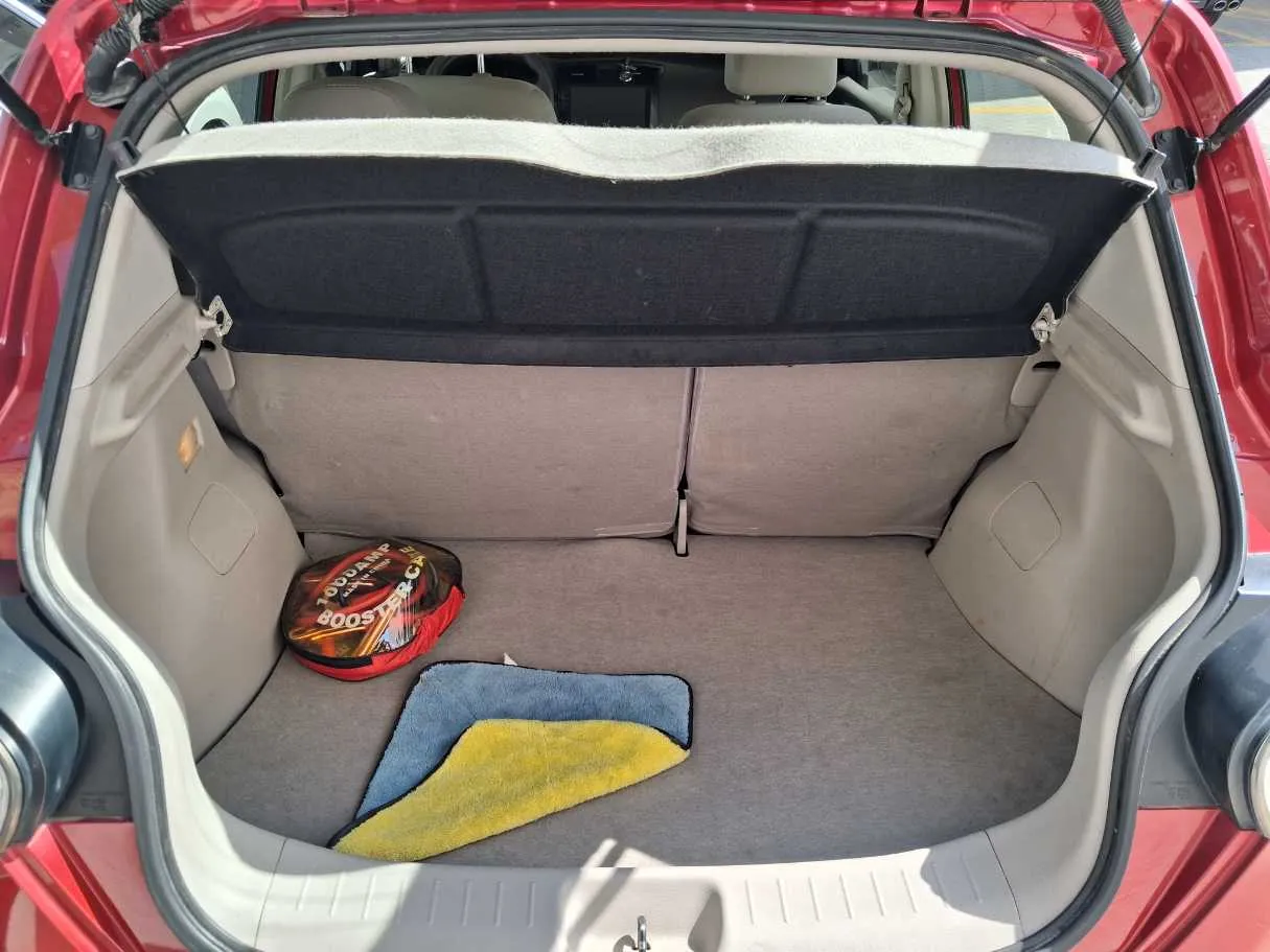 Car image 21