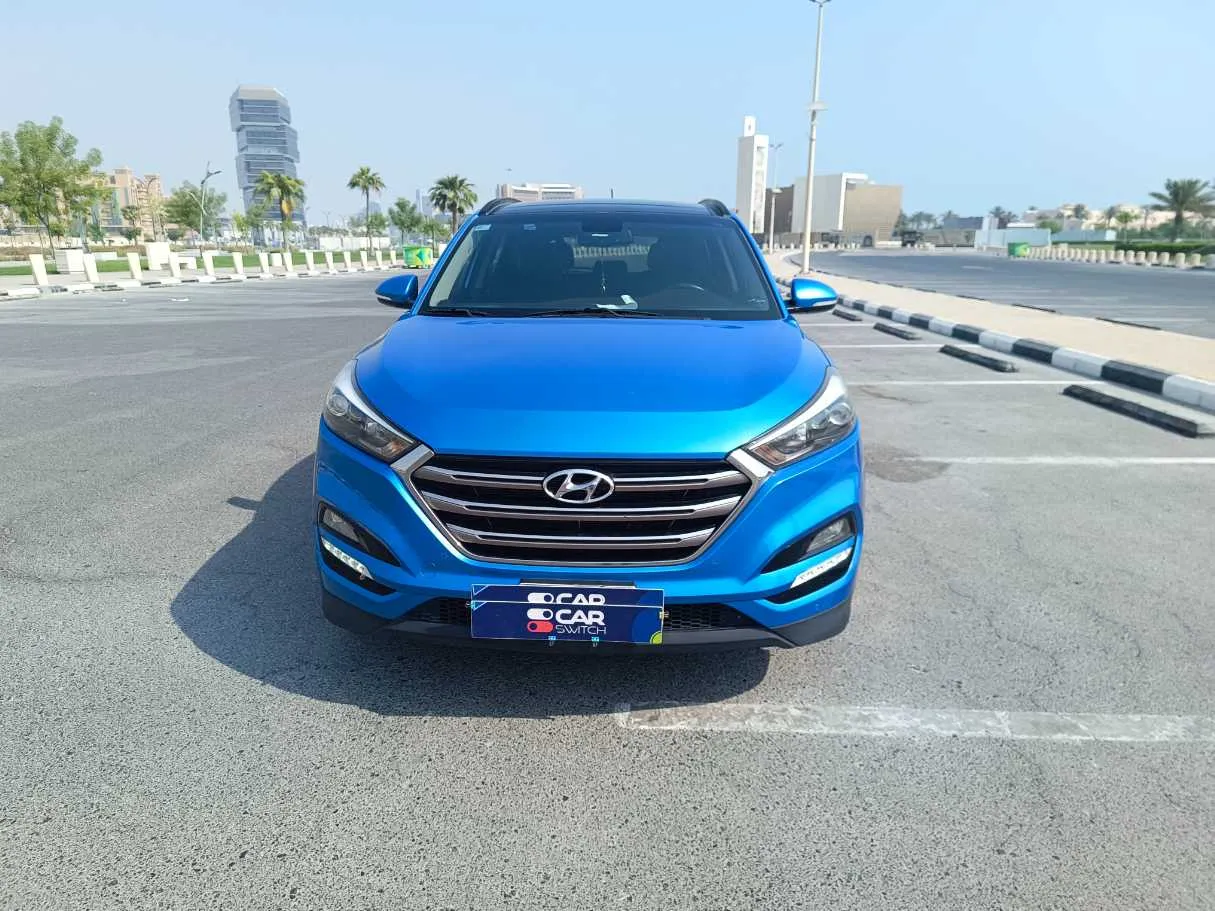Car image 2