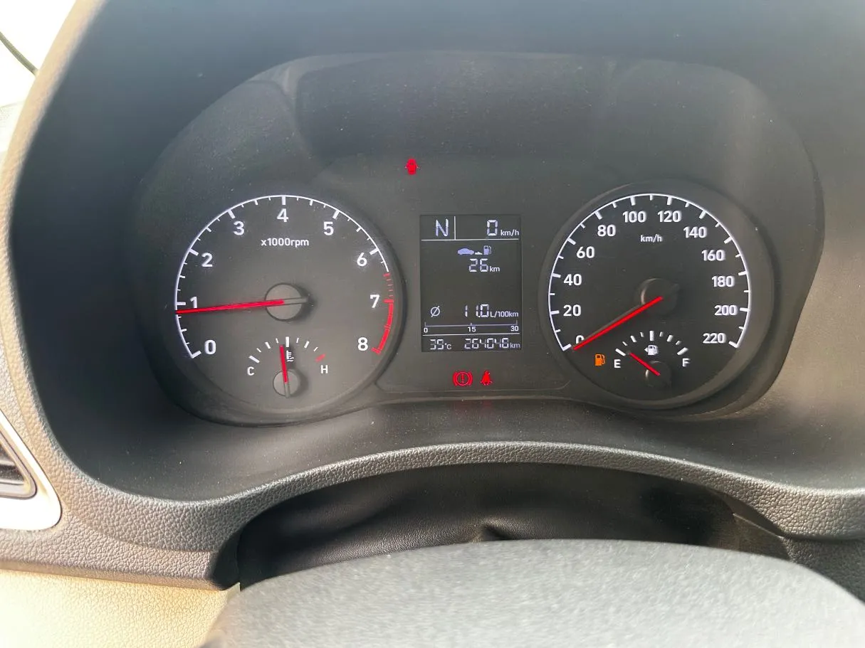 Car image 21