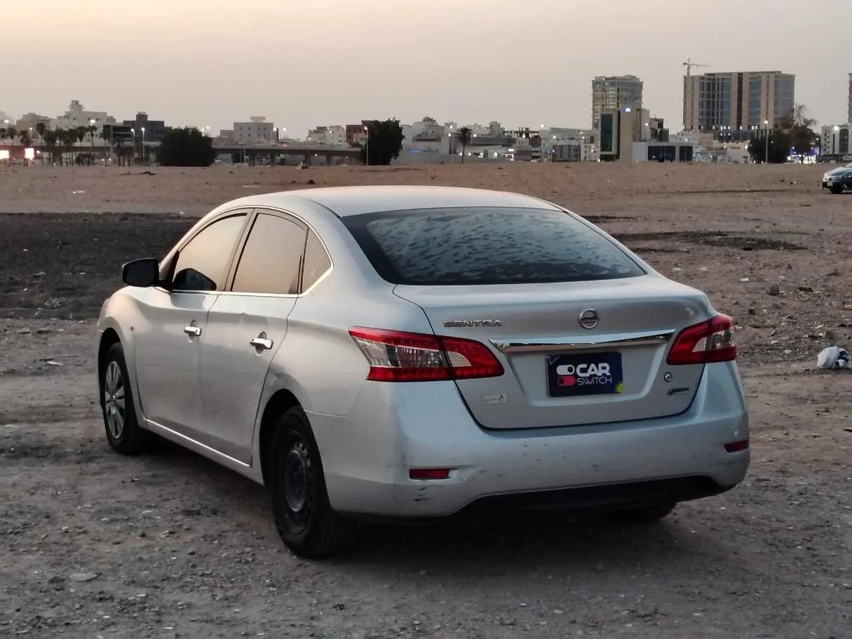 Car image 7